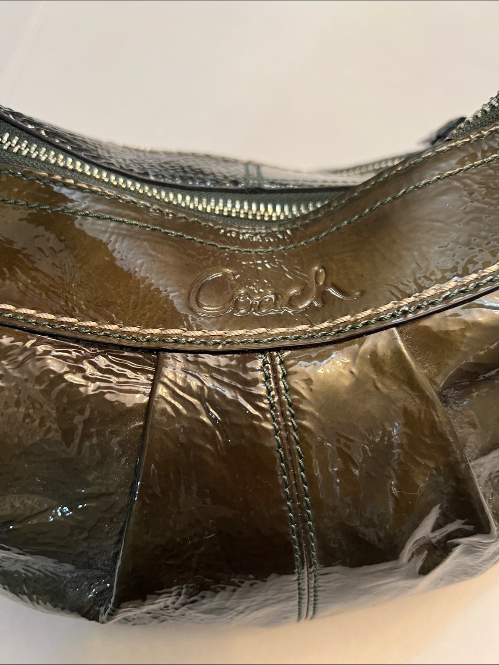 COACH CLASSIC GREEN PATENT LEATHER HOBO BAG PURSE NEW WITH TAGS - Picture 3 of 16